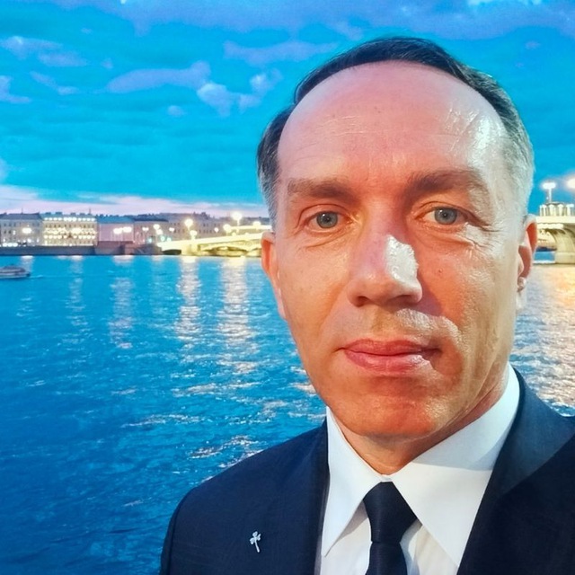 Олег Симонов